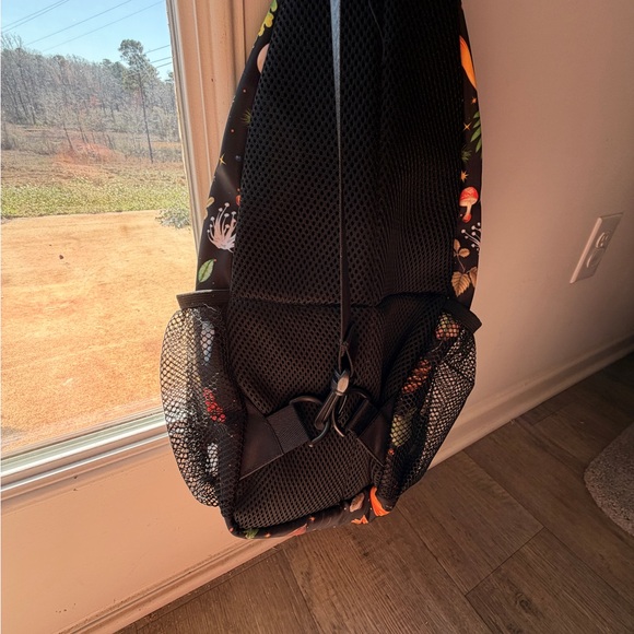 Colorful Patterned Sling Bag - Picture 10 of 12